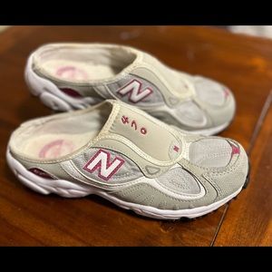 New Balance 470  all terrain Mule. Women’s size 7
